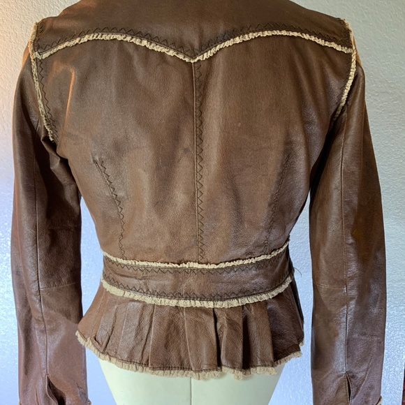 VS MODA Int'l Leather Ruffle Jacket in Brown - Picture 3 of 8
